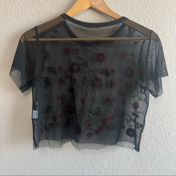 Embroidered roses sheer top - Picture 6 of 6